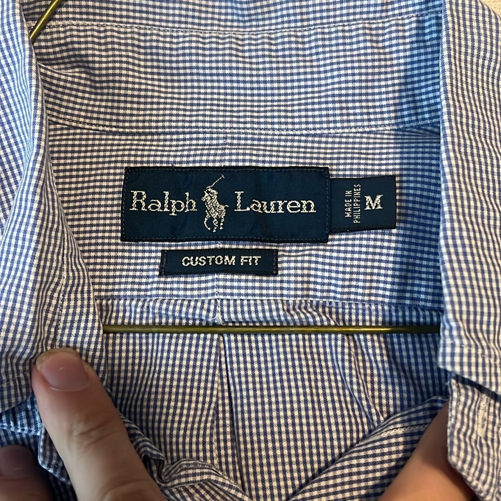 Polo - Picture 2 of 2